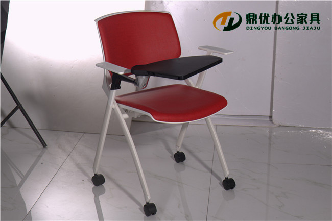 鼎優(yōu)皮質(zhì)會(huì )議椅，舒適健康