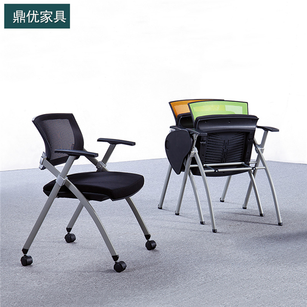 佛山培訓桌椅廠(chǎng)家分享挑選的知識
